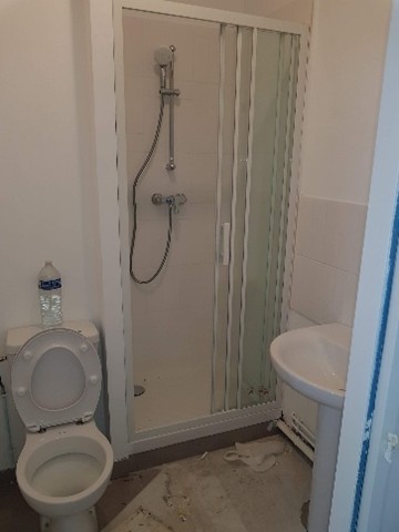 Création lavabo WC douche